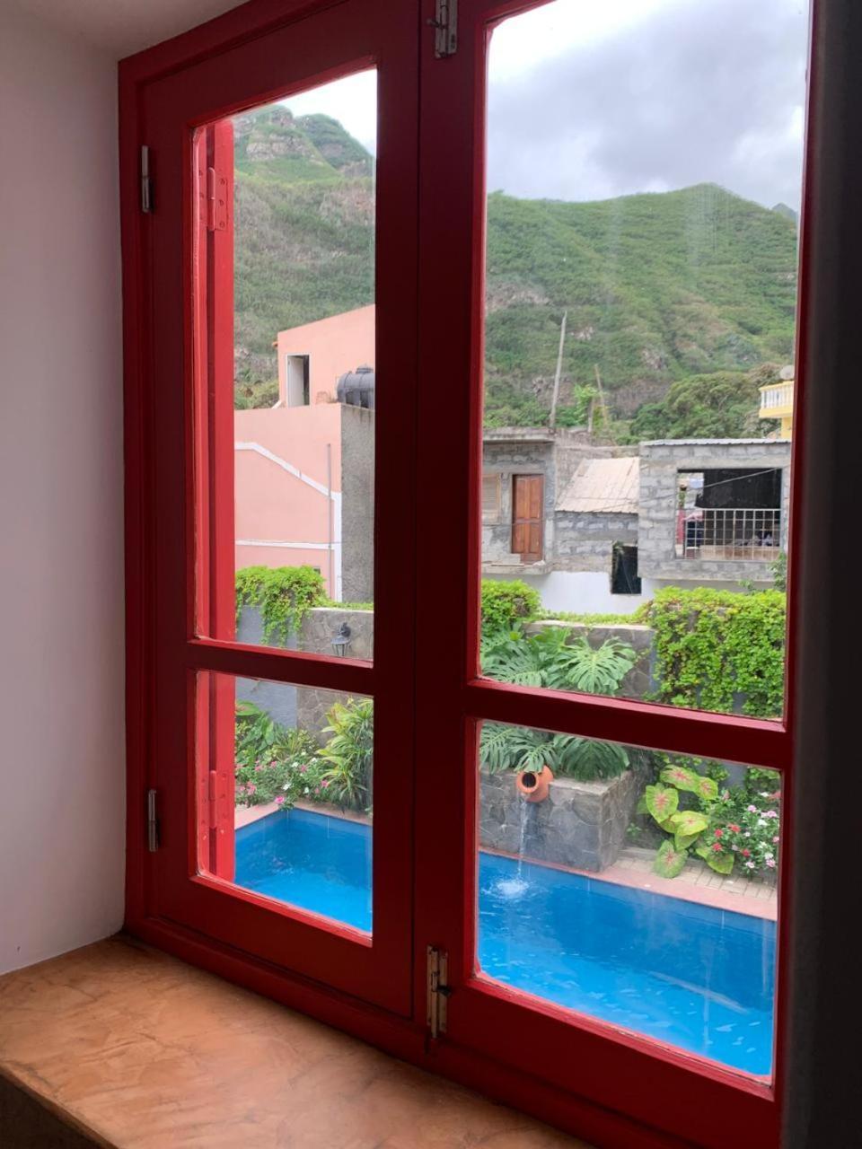 Vila Kasa Wahnon Pombas Exteriér fotografie